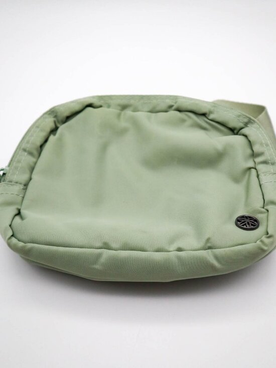 GAIAM Handbags - GAIAM Sidekick Waist Fanny Pack Belt Bag Sage Green Hiking Travel